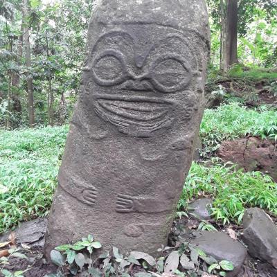Tiki souriant